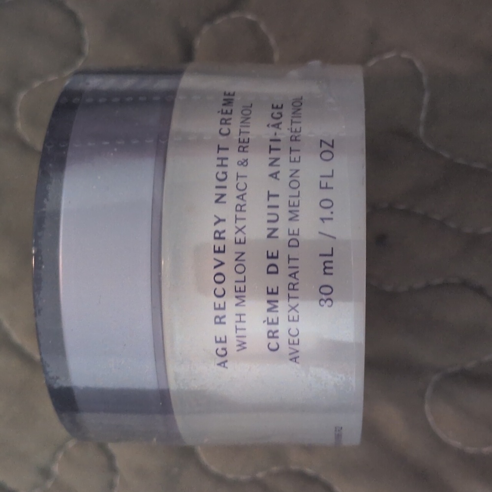 Age Recovery Night Crème with Melon Extract & Retinol 1.0 Oz Brand New!